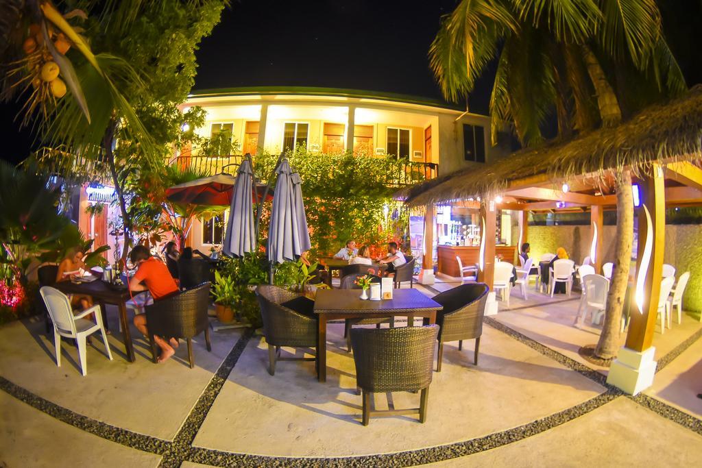 Casadana Hotel Тулусдоо Екстериор снимка